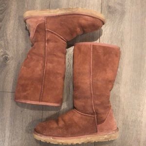 Ugg Plum Wine Tall Classic Boots, size 8